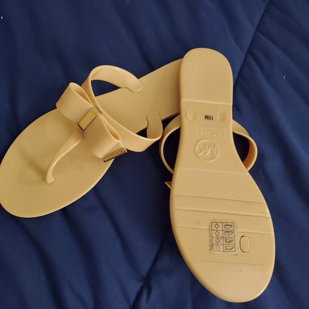 Michael kors  jelly sandals - Picture 4 of 8